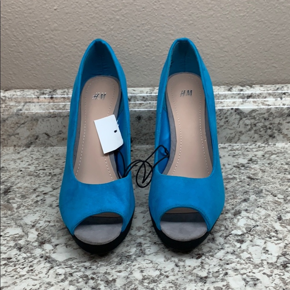 HM teal heels 8M